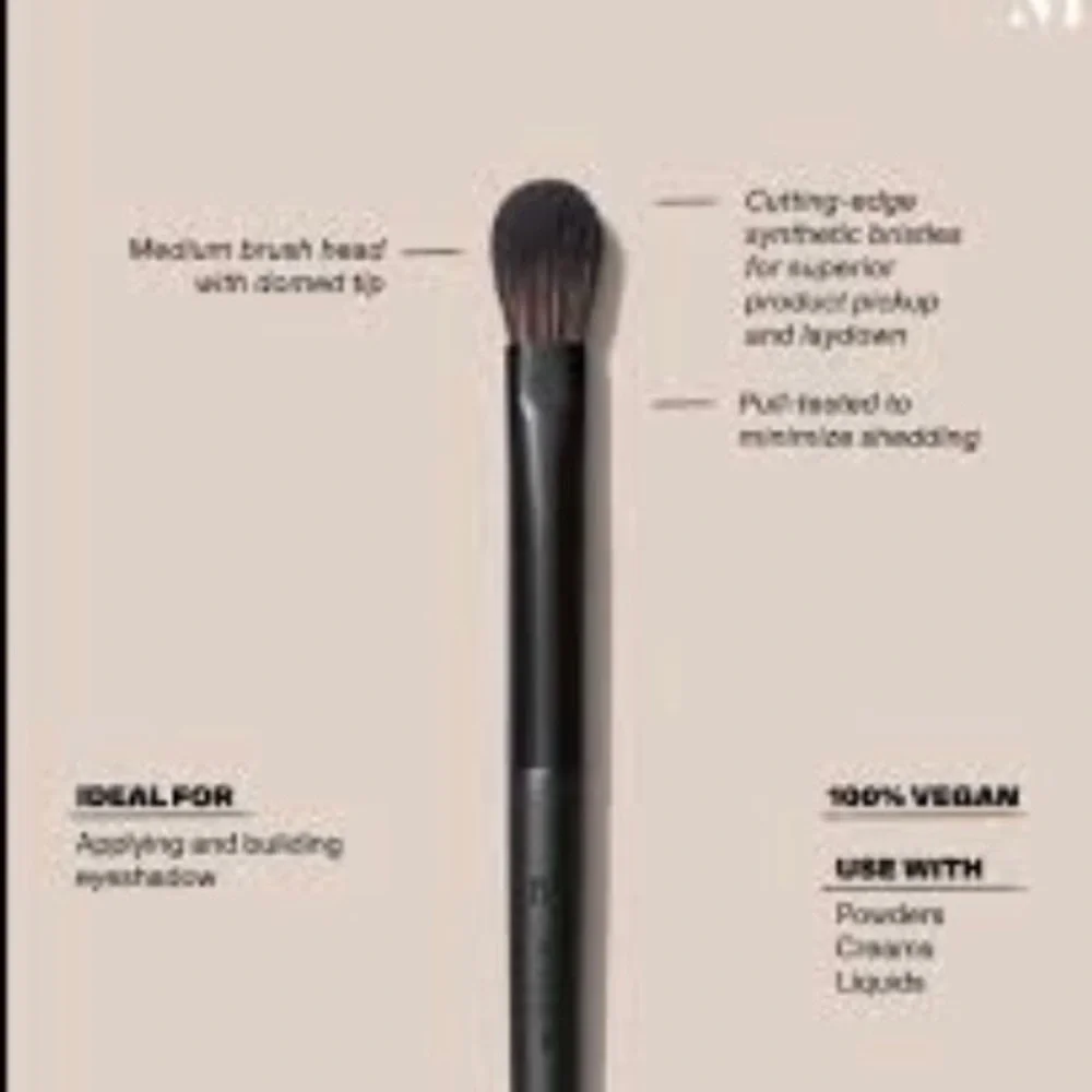 Morphe soft powder